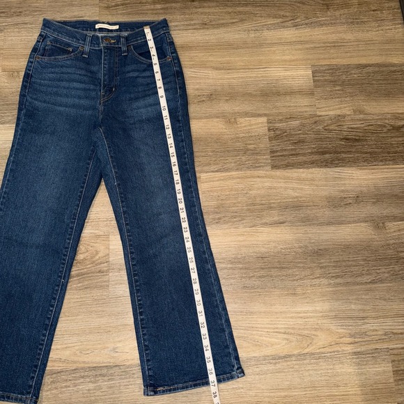 Levi's High Waisted Crop Flare Dark Wash Women's 27 - Picture 4 of 9
